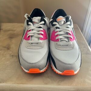 Nike Men's Sneakers Gray with Pink and Orange Highlights